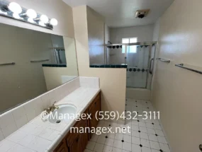 ec6aa9baf607d3873d7ee9daafd9fddd-uncropped_scaled_within_1536_1152