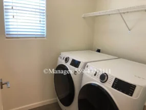 7ca1d5b33752d0e3b8aee495bf6d7225-uncropped_scaled_within_1536_1152