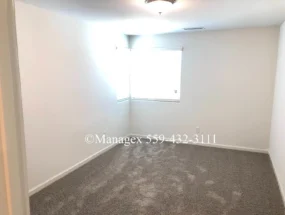 e9c86b728dfb58a931c27a25b5c1f11d-uncropped_scaled_within_1536_1152